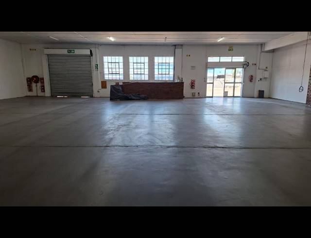 BUSINESS PROPERTY TO RENT IN RICHARDS BAY EXT 7